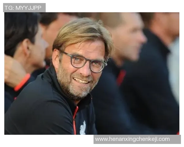 克洛普足球生涯回顾与成就解析 了解这位传奇教练的成长与贡献 克洛普足球生涯回顾与成就解析 了解这位传奇教练的成长与贡献