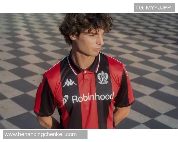 世界足球名将球衣背后的故事与历史传承解析 世界足球名将球衣背后的故事与历史传承解析